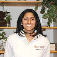photo of Zara Anwar