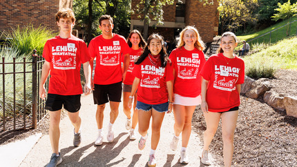 Orientation Leaders ready to help move students into Lower Centennial Residence Hall