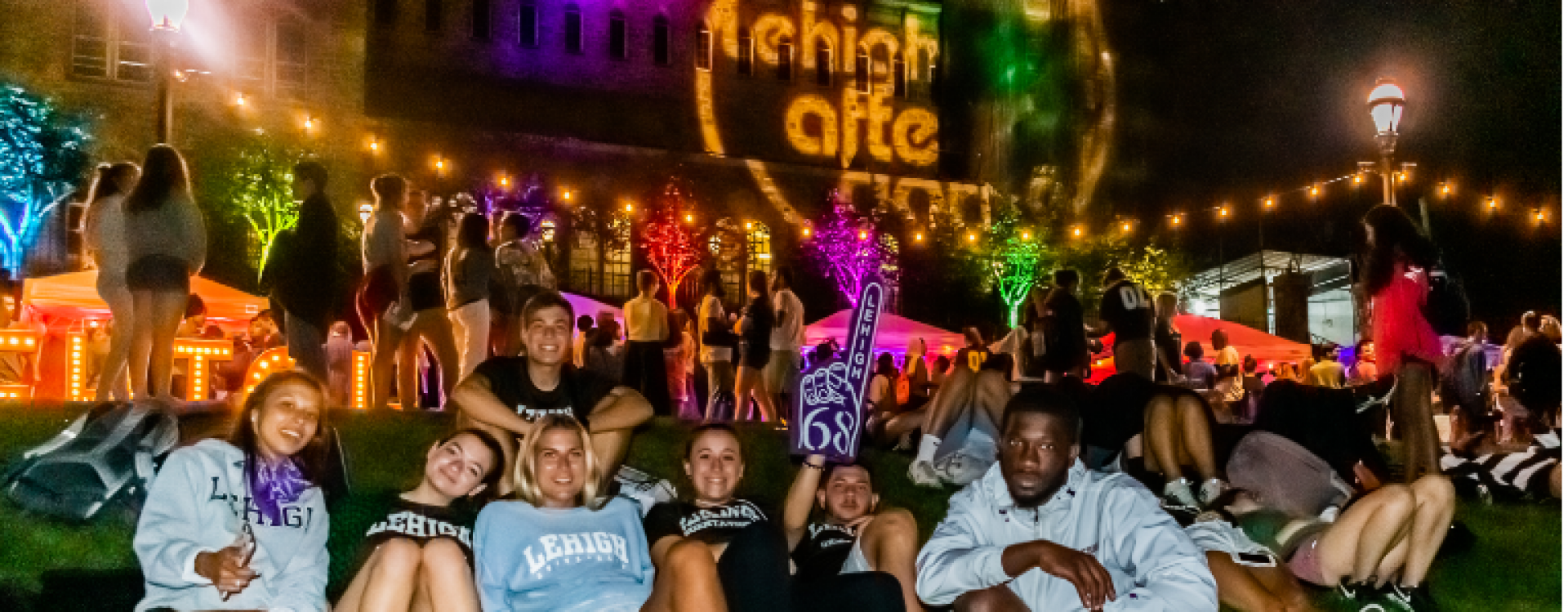 Aladdin film played on the UC Front Lawn in August 2019 to kick of LADs fall semester, and included a market on top of the lawn.