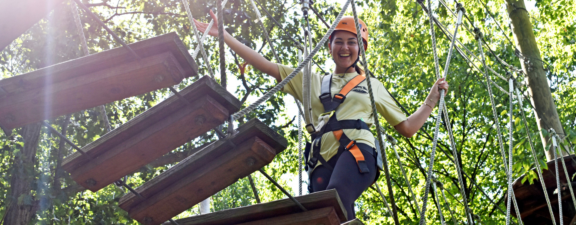 Student on ropes course at Leadership Advenuture